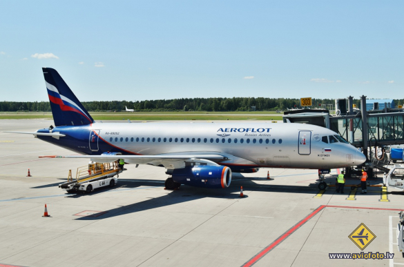 Sukhoi SSJ-100-95B Superjet 100 (RRJ-95B)